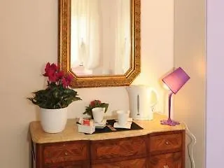 Temple View Fcollection Superior Relais