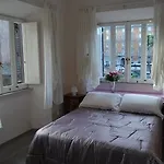 Temple View Fcollection Superior Relais